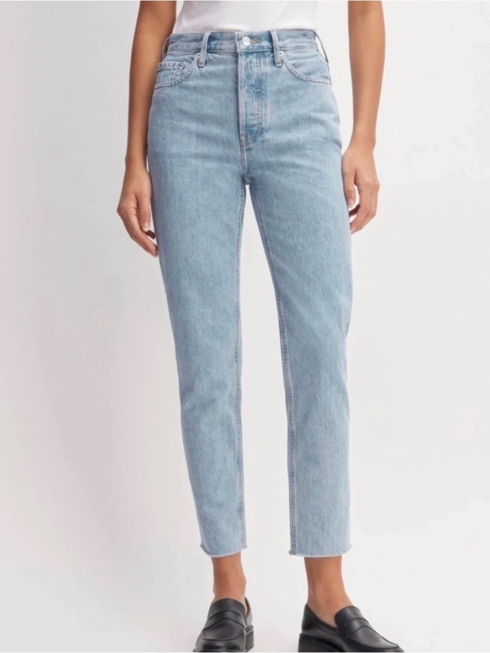 Everlane 90s cheeky Jean in Vintage wash blue 28 ankle
